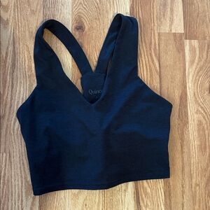 Quince | Women's V Neck Sports Bra | S
